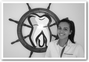 Claudia Ribeiro - tandarts<br><small>BIG-registratienummer: 09926884402</small>