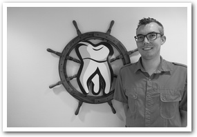 Marvin Kroos - tandarts<br><small>BIG-registratienummer 69920637002</small>